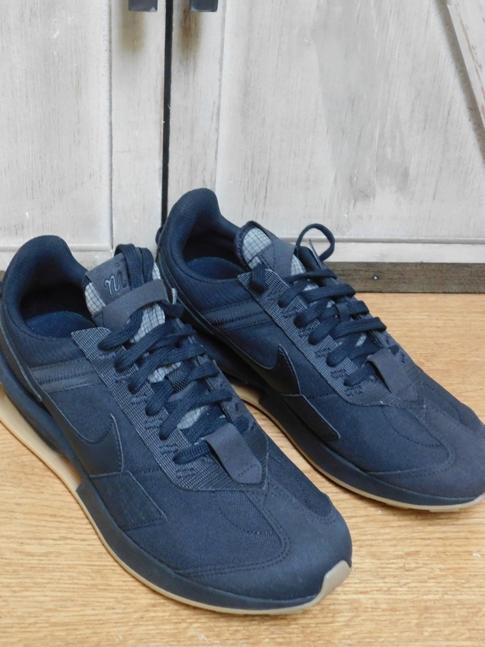 Nike DZ 4397 001 Air Size 11.5